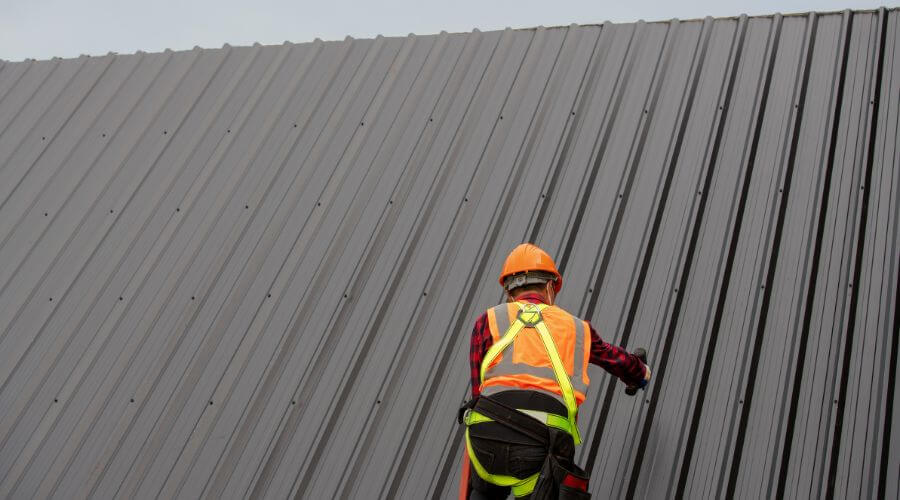 Expert Emergency Roof Repairs services in Eagle Pass, TX
